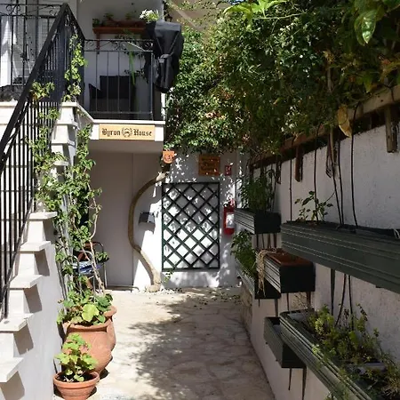 Byron House * Kionion