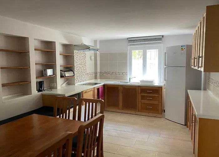 Lägenhet Byron House *