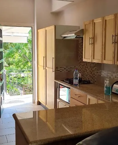 Lägenhet Byron House Kionion