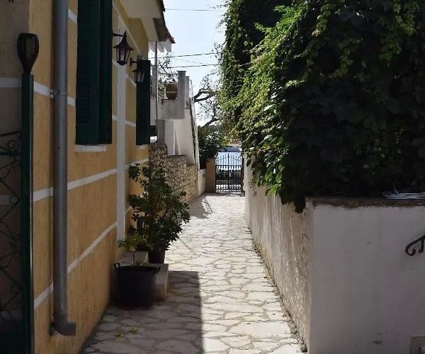 Lägenhet Byron House